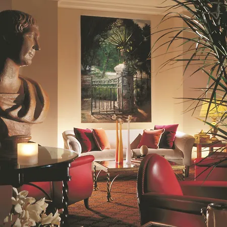 Dei Mellini Hotel 4*