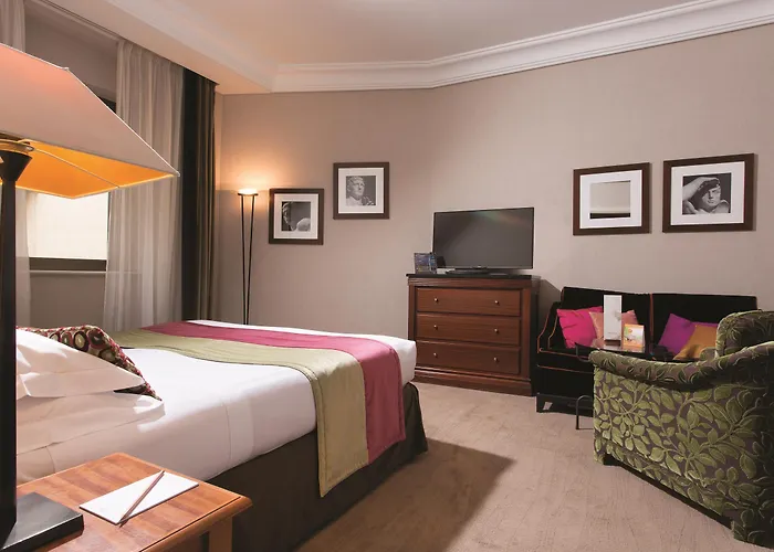 Dei Mellini Hotel 4*