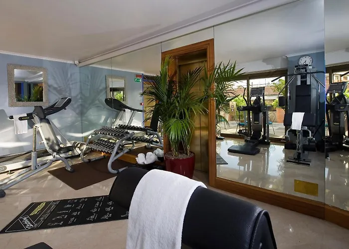 Dei Mellini Hotel 4*