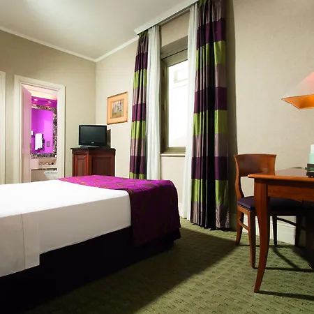 داي ميليني فندق