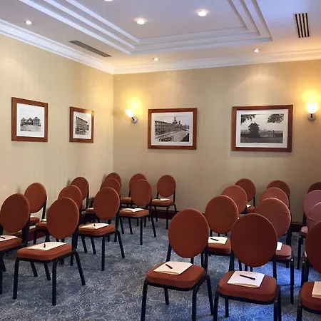 داي ميليني فندق